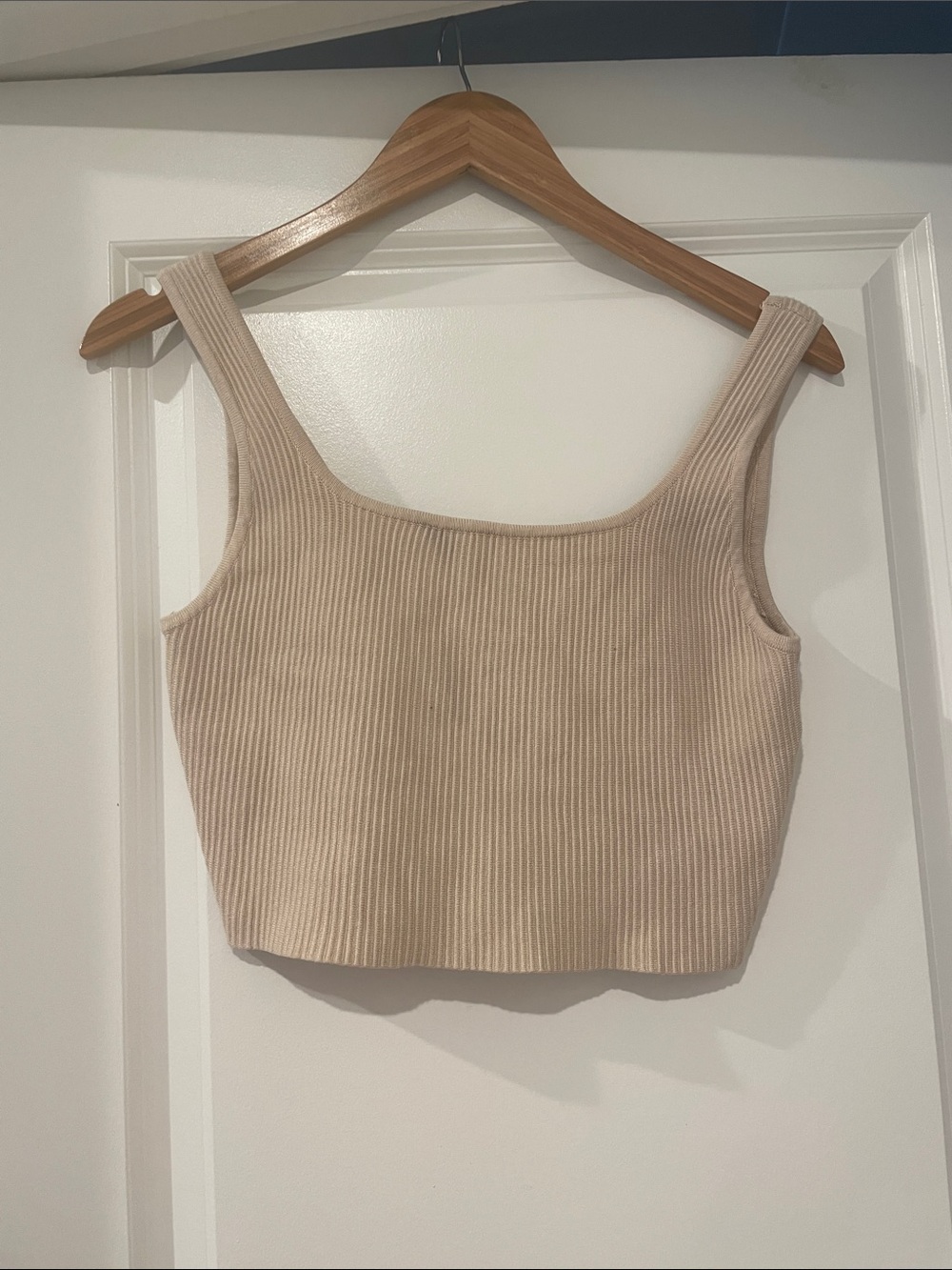 House of Harlow 1960 Ribbed Scoop Crop Tank - Beige medium